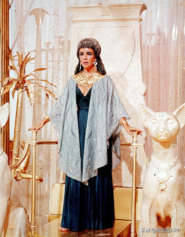 埃及艳后的魅力法宝，一般人驾驭不了的超超超豪华“Choker”