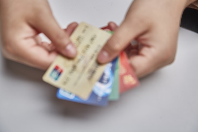 怎么查银行卡发卡银行,银行卡开户省市怎么查