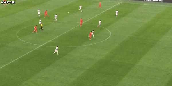 国足3:2绝杀越南武磊采访,国足前锋武磊林良铭