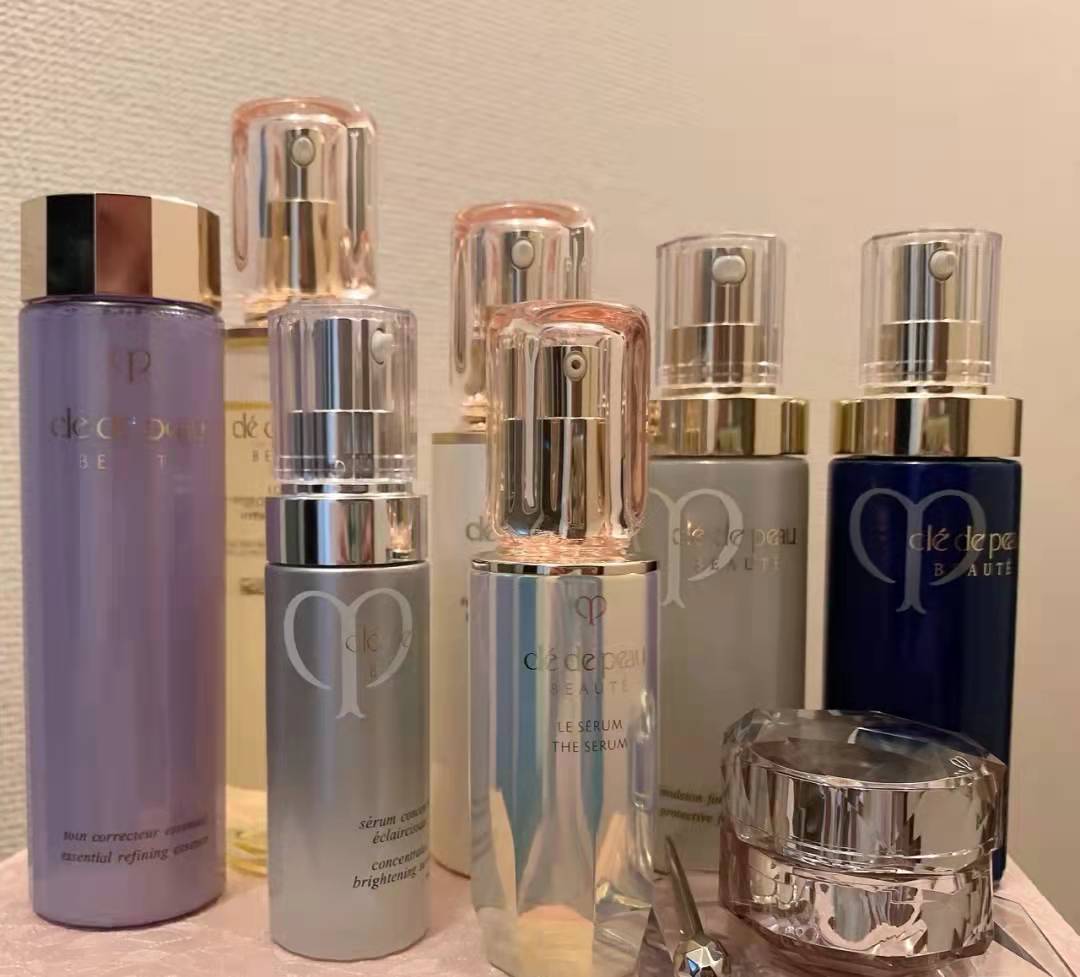 赫莲娜海蓝之谜cpb怎么选,海蓝之谜和赫莲娜护肤品哪个好用