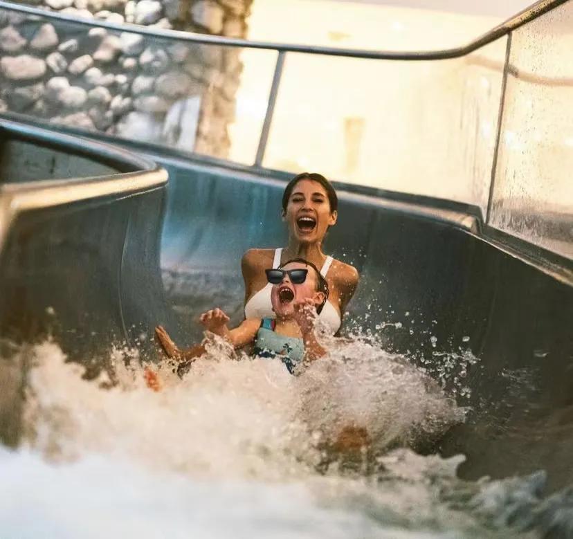 德国足坛男神狐媚与妻子分居！21岁“新欢”半裸现身很有料…