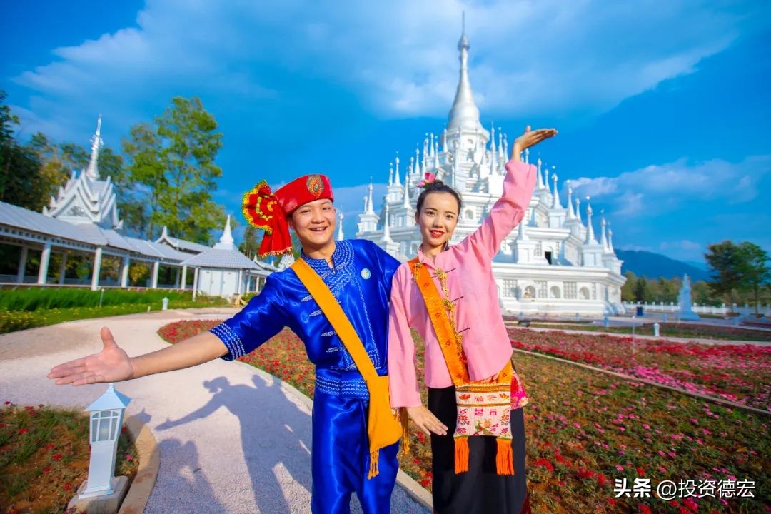瑞丽德昂泼水狂欢节,云南旅游攻略德宏泼水节