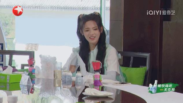 明星同桌你选谁呢,明星同桌命中注定