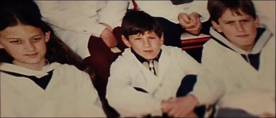 中国记者问梅西身高,梅西来中国综艺一直被问身高问题