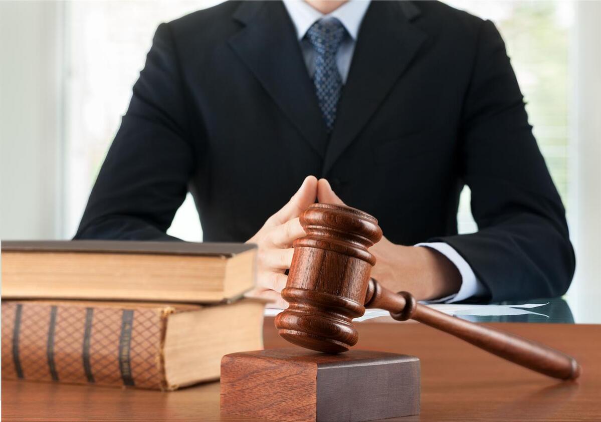 按揭房产交易未更名的法律效力,按揭房产第三方能强制执行吗