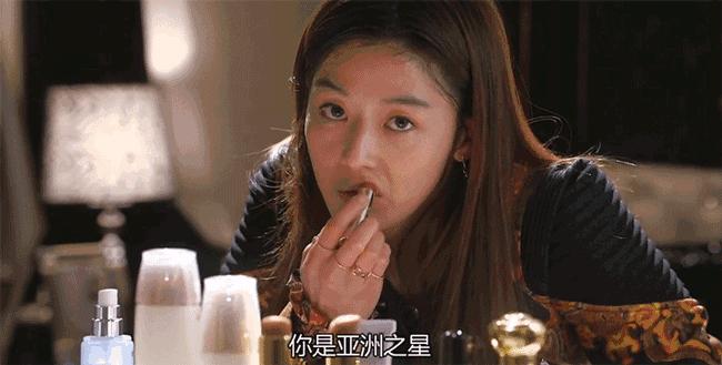 口红是虫子的尸体做的吗,女生口红是虫子尸体提炼的吗