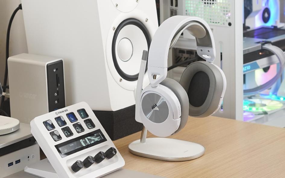 提升桌面颜值的桌搭好物,蓝色系风格桌搭