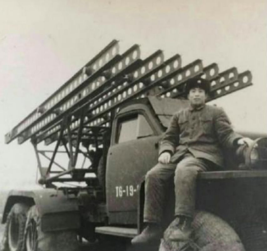 大和岛的“雪花之夜”：中国卷烟厂秘密*器武**出动，打懵美国空军