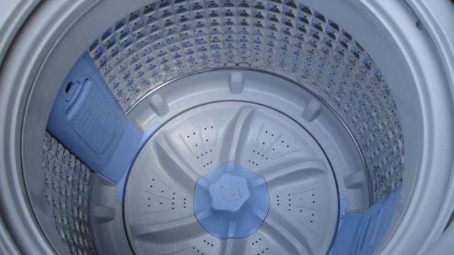 洗衣机家用买滚筒还是波轮的好,洗衣机买滚筒的好还是买波轮的好