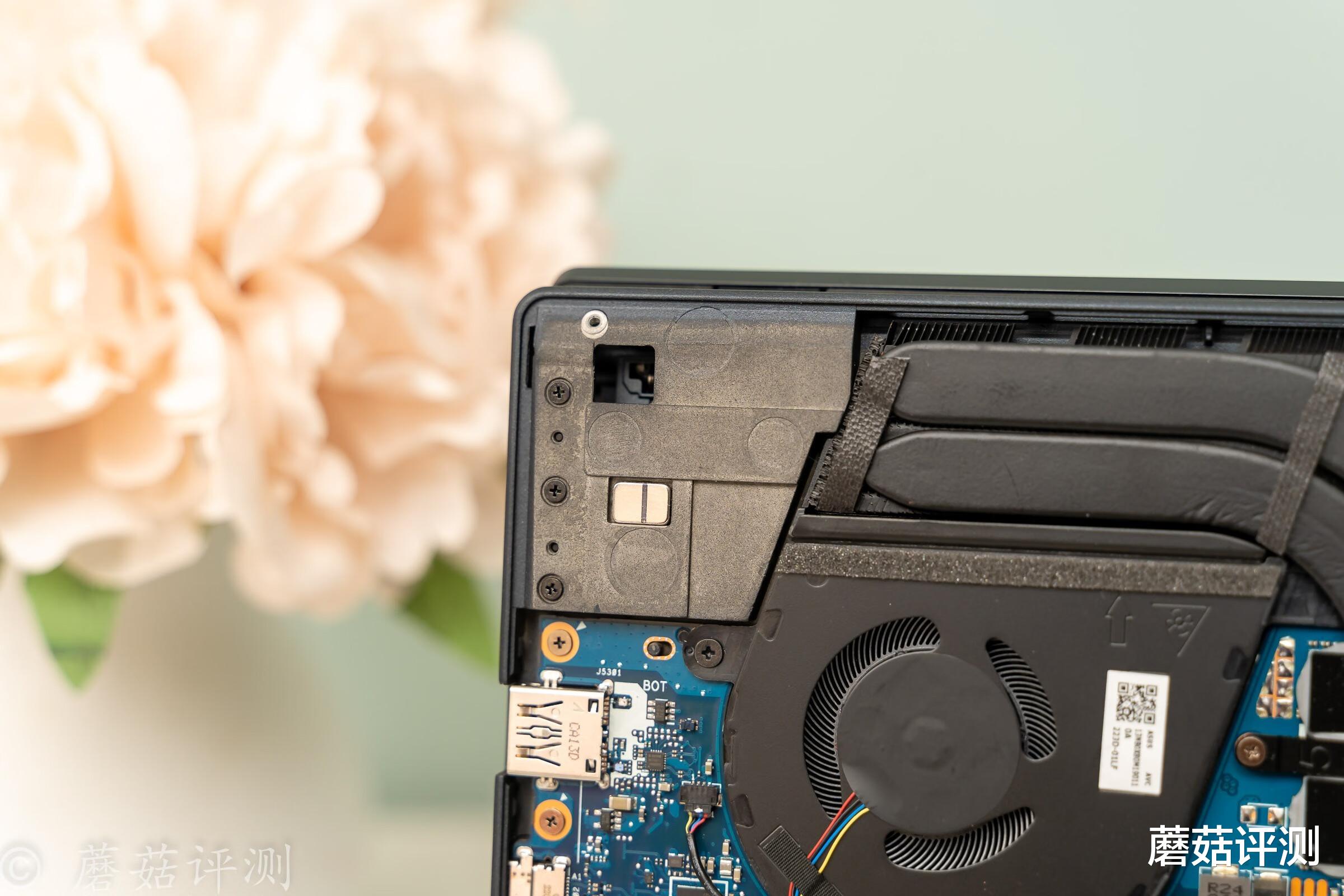 华硕灵耀x双屏pro2022是游戏本吗,华硕灵耀x4k双屏pro2022笔记本