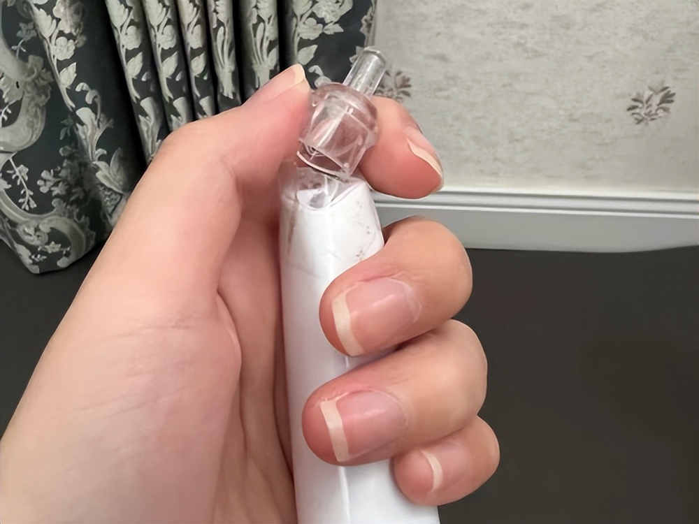 小孩用大人的牙刷对牙齿好吗,最好看的儿童牙刷不会伤牙