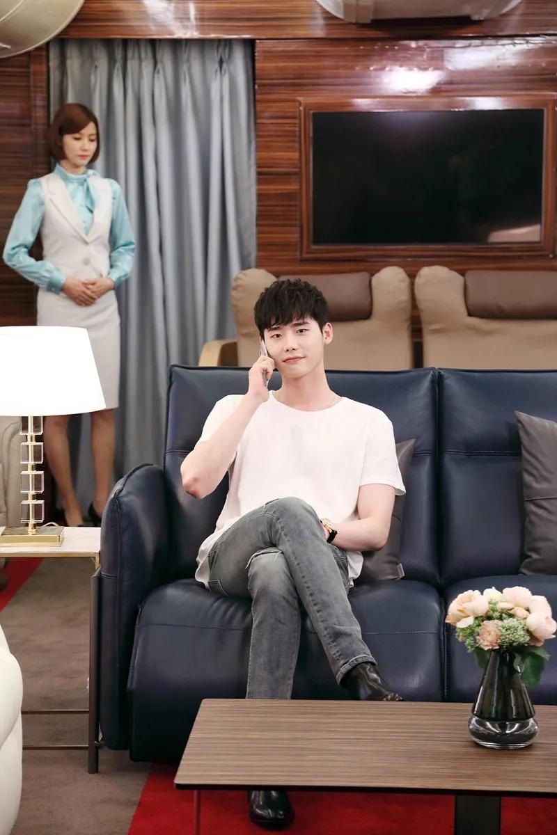 嘴上说爱你却舍不得为你花钱的人,不爱你的男人会愿意为你花钱吗