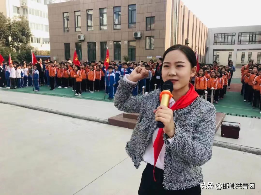奋斗者正青春|经开区世纪路小学周冉——扎根辅导员坚守红色精神引领人