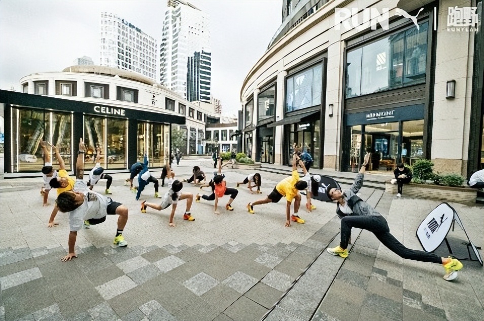 pumadeviatenitroelite测评,puma全新碳板跑鞋