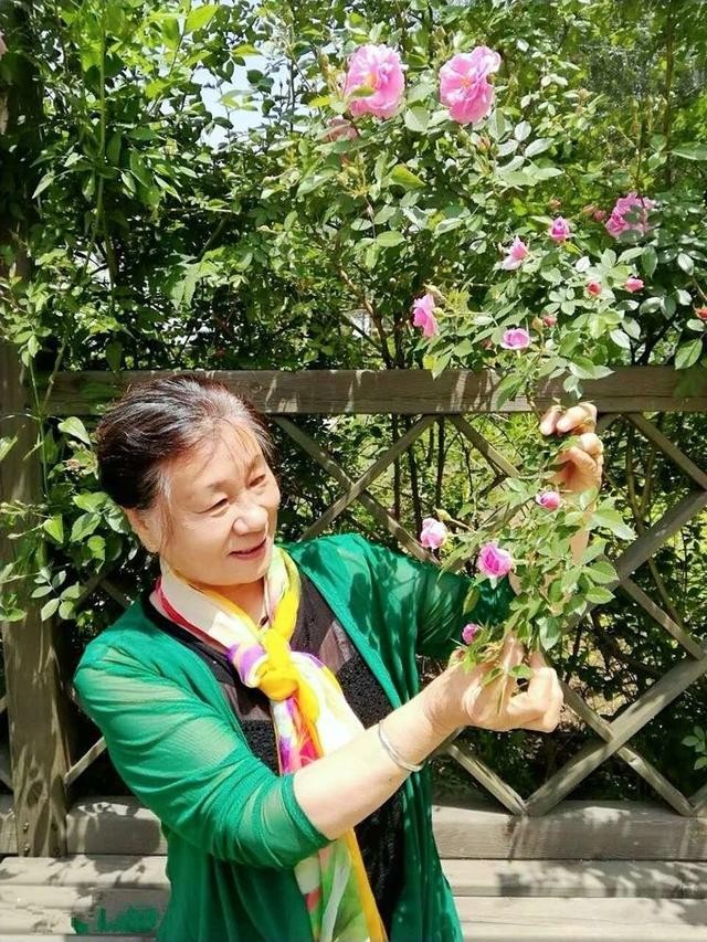 80后卖掉房子回农村,夫妻卖掉房子回农村