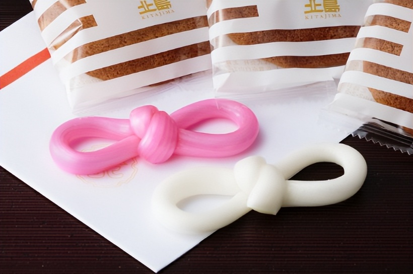 在日本，到底是什么小点心会做得这么精致又馋人呢？