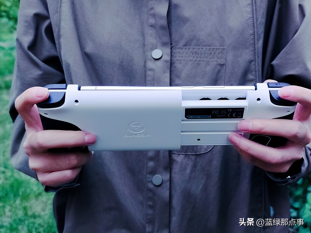 能变成手机的游戏机,手机就能当游戏手柄