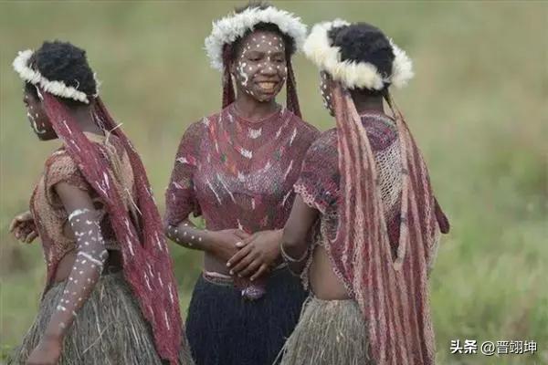 一个“纯女性”部落，没有一个男性，她们是如何繁衍的？