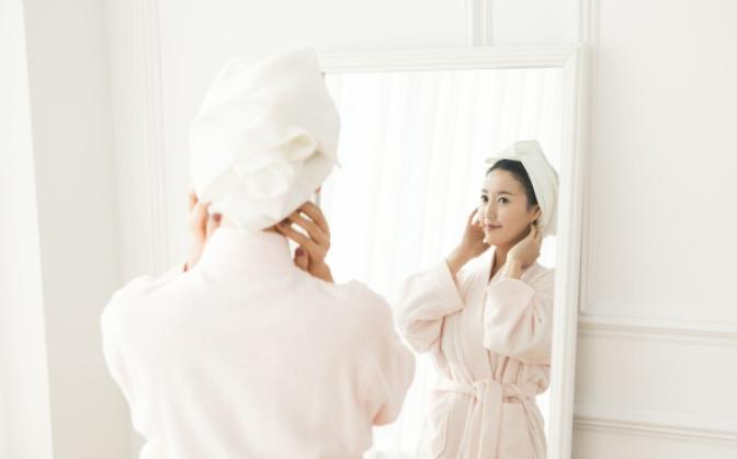 女性肛周瘙痒是癌吗,肛周瘙痒是直肠癌吗