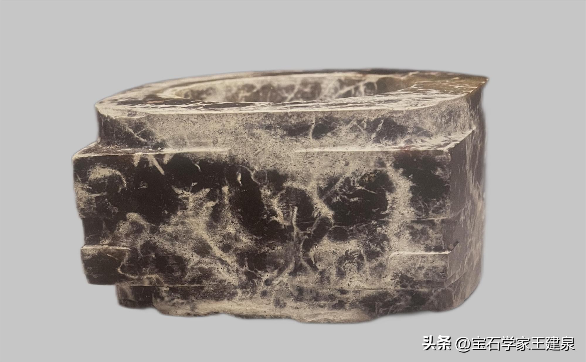 解放初期传统琢玉工艺技术简介,新石器时期如何做玉