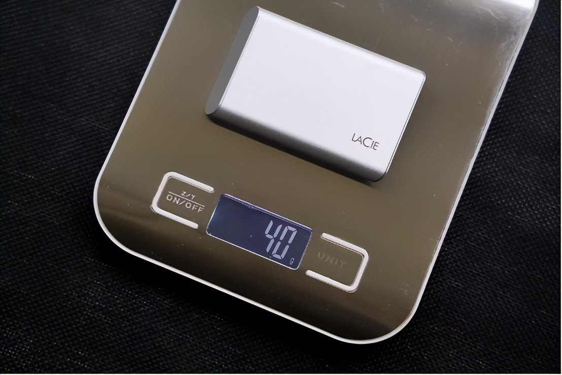 出门必备的10个好物推荐,出门必备10件好物一个包