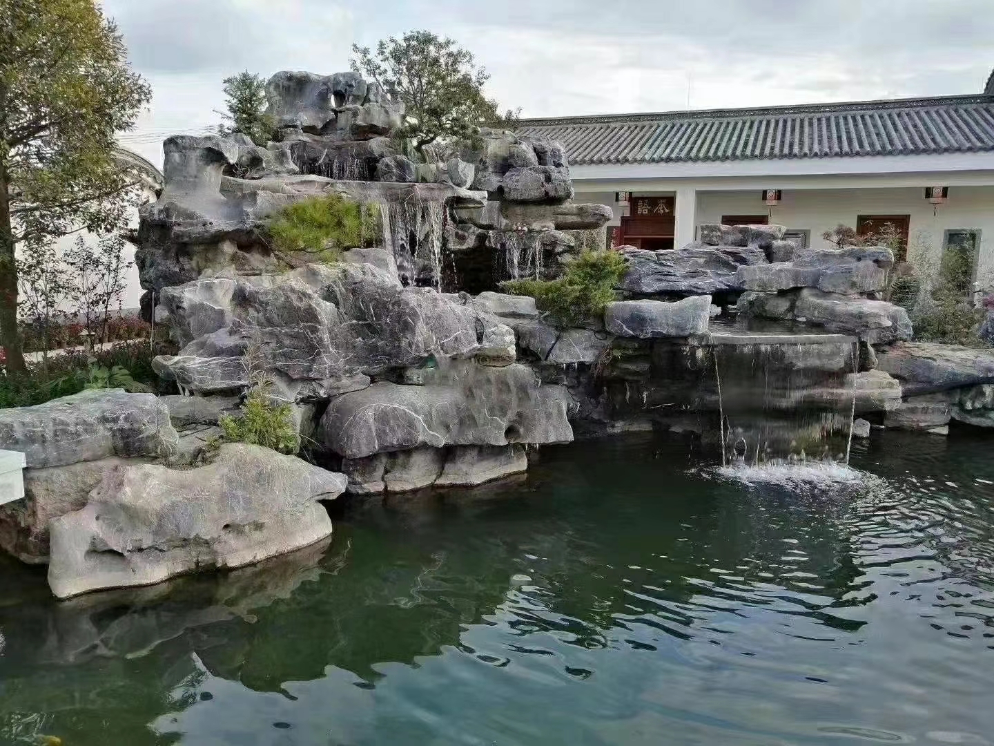 太湖石园林景观价格,太湖石园林庭院假山造景石