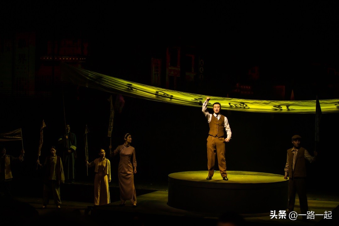 上海又刺激又好玩的网红打卡点,上海网红打卡地必去的五个地方