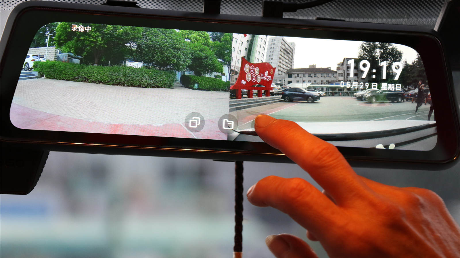 m320pro行车记录仪屏幕调节,m320pro行车记录仪是双头录像吗