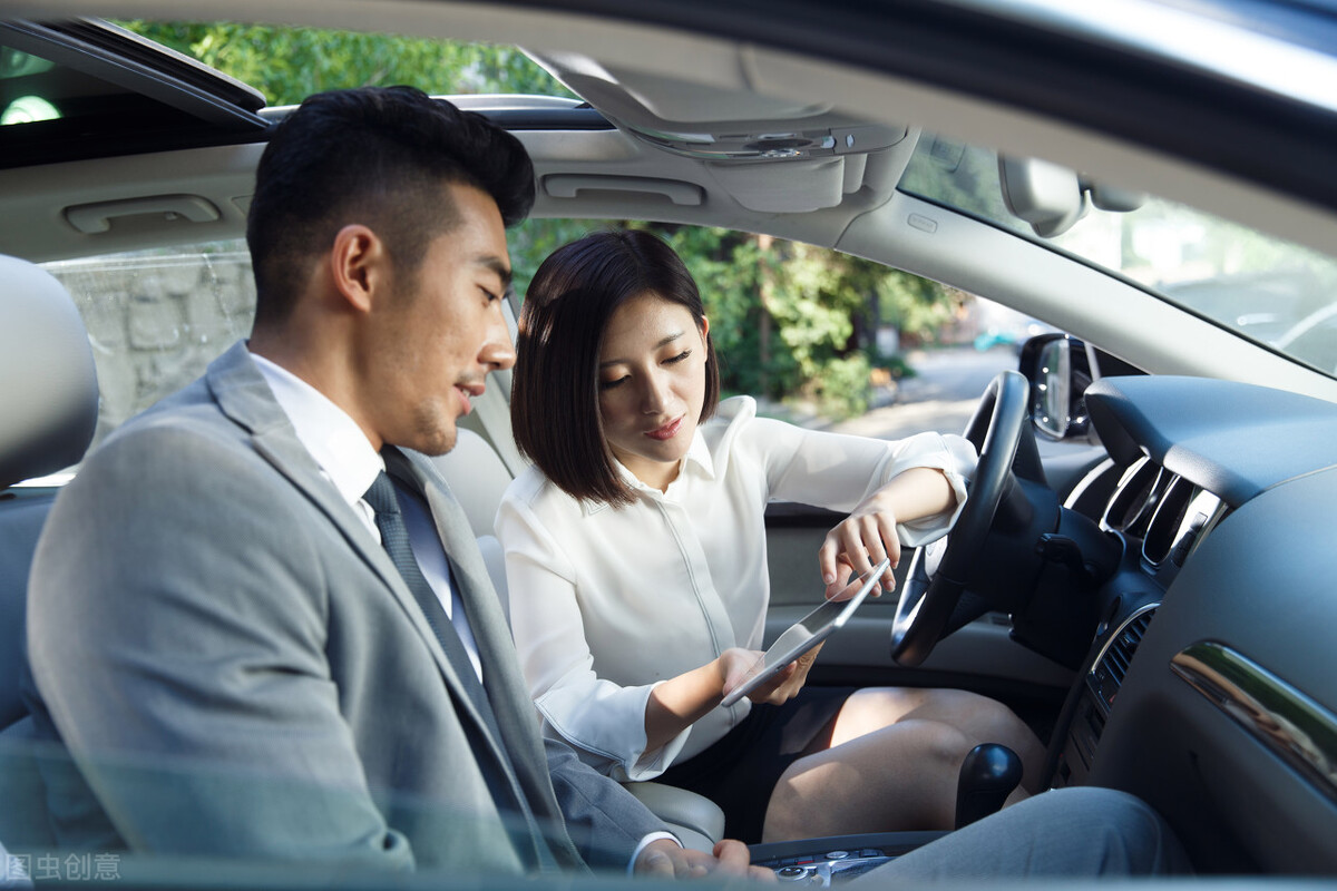 女人必买的十件奢侈品,女士必备的奢侈品