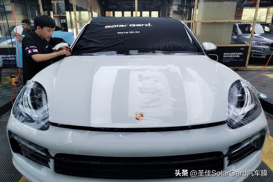 保镖隐形车衣划痕修复,隐形车衣能自动修复划痕是真的吗