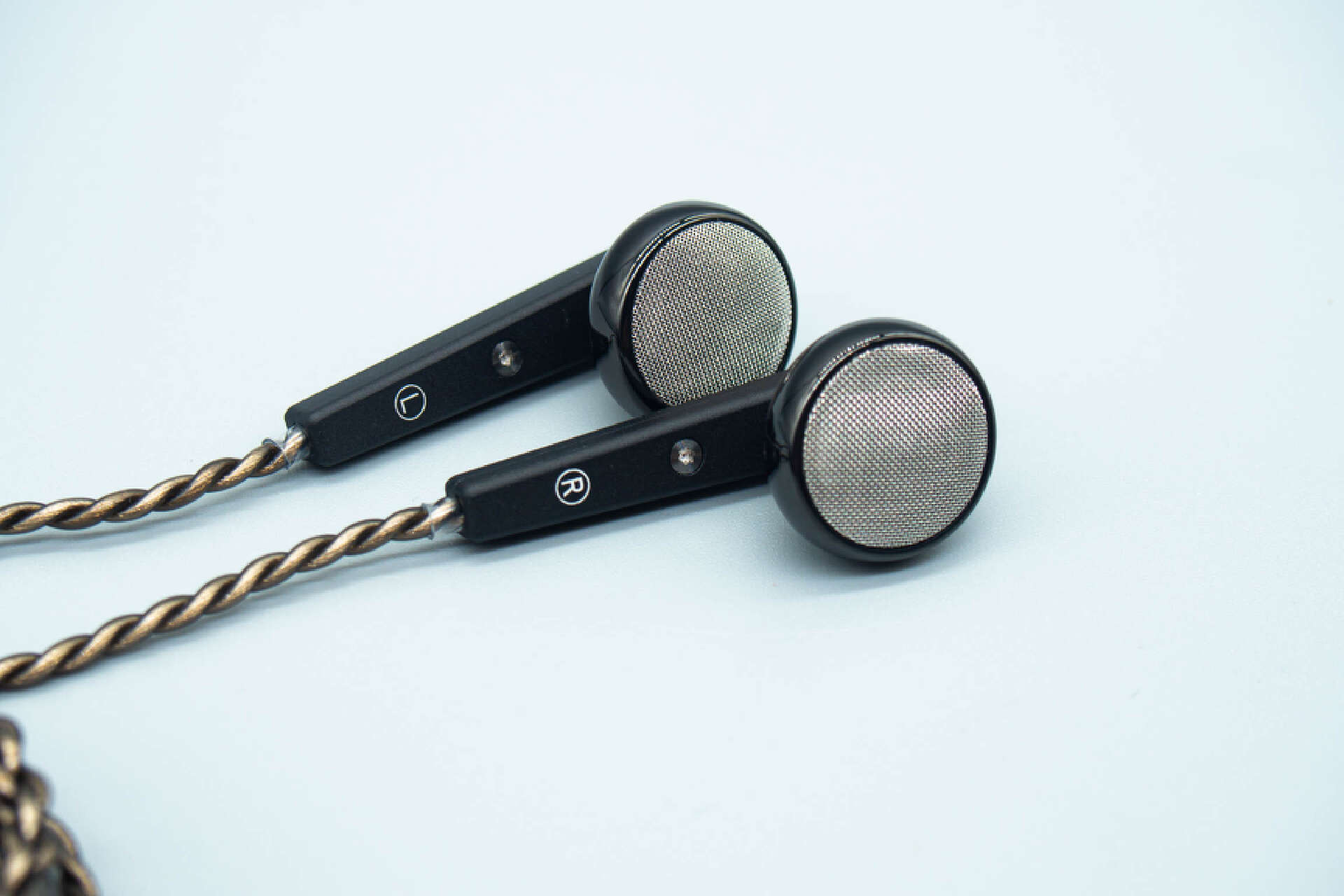 达音科alpha3和凯声,达音科alpha3和泰坦