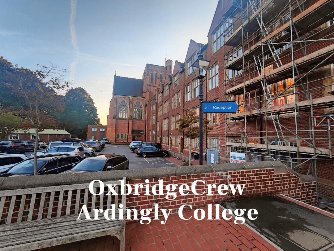 英国女王和菲利普亲王深情对视,英国国王学院高中