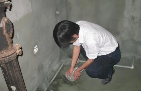 神秘组织修漏水,神秘组织安徽补漏帮大肆行骗