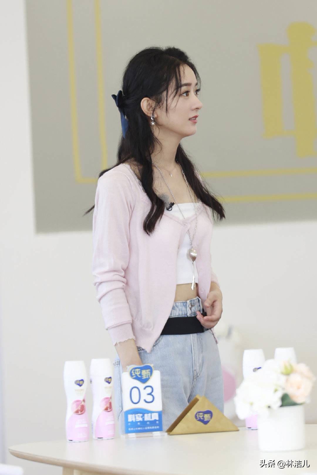 虞书欣赵露思齐刘海造型,虞书欣同款发型双麻花辫怎么搞