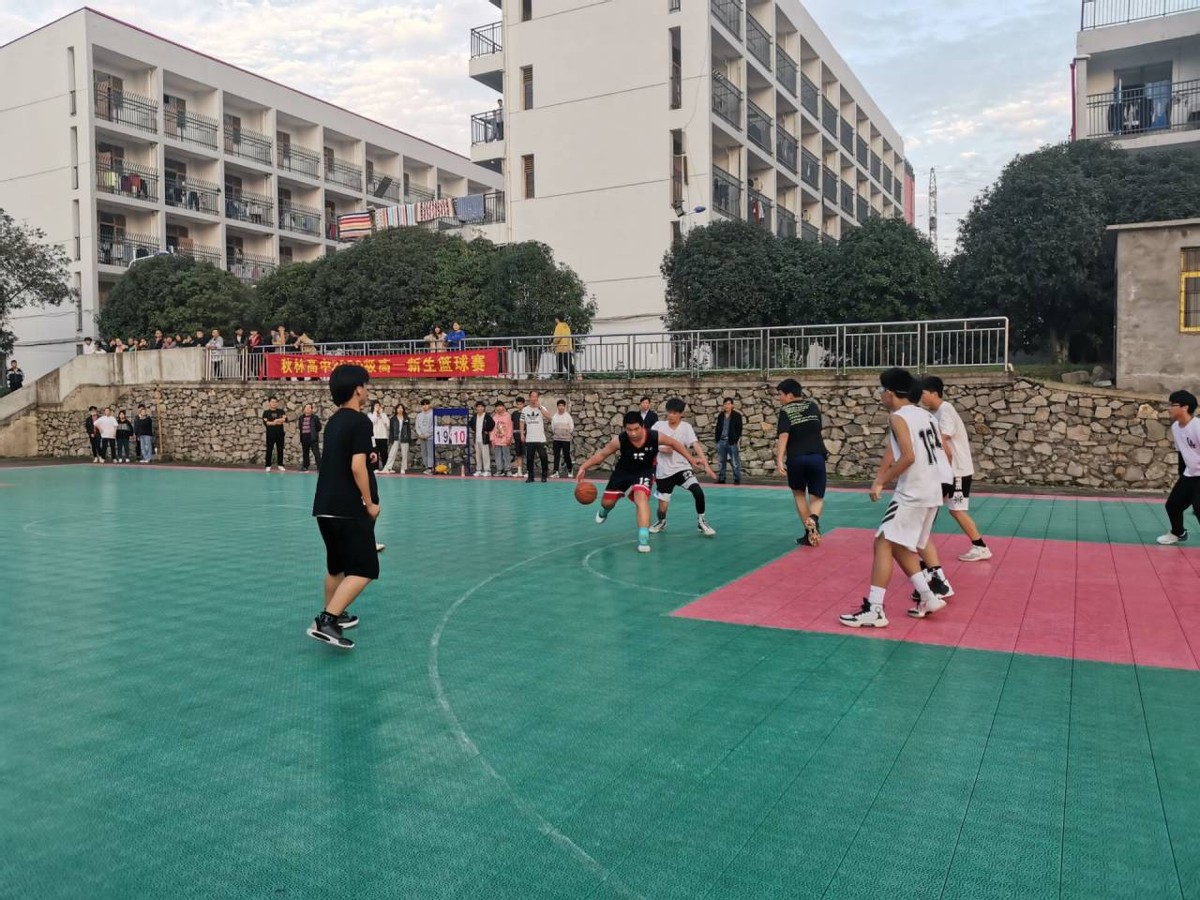 鄂州市鄂东高级中学与秋林高中,鄂州市秋林高中
