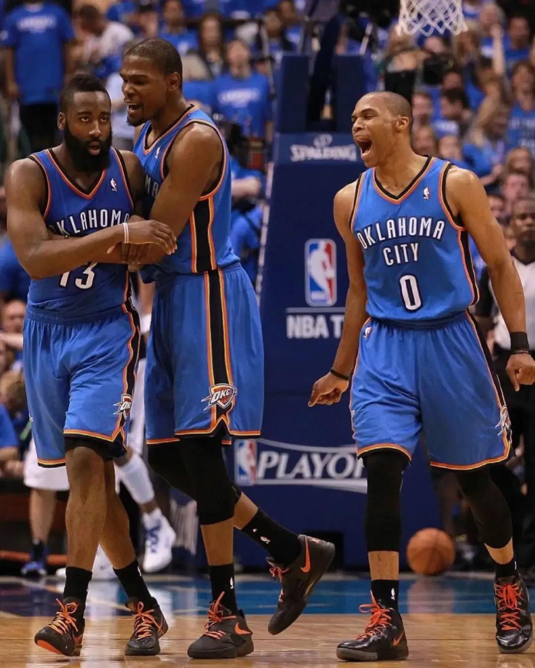 科比卡隆巴特勒绝杀黄蜂,科比伦纳德和乔丹巴特勒