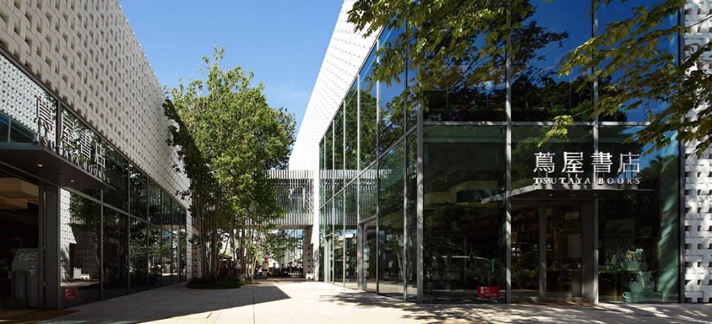 日本茑屋书店经营之道,最美书店电商冲击下日本茑屋书店