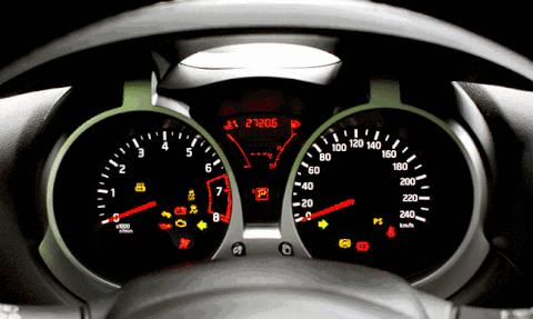 宝马x3发动机故障灯亮了什么原因,宝马发动机故障灯亮一般什么原因