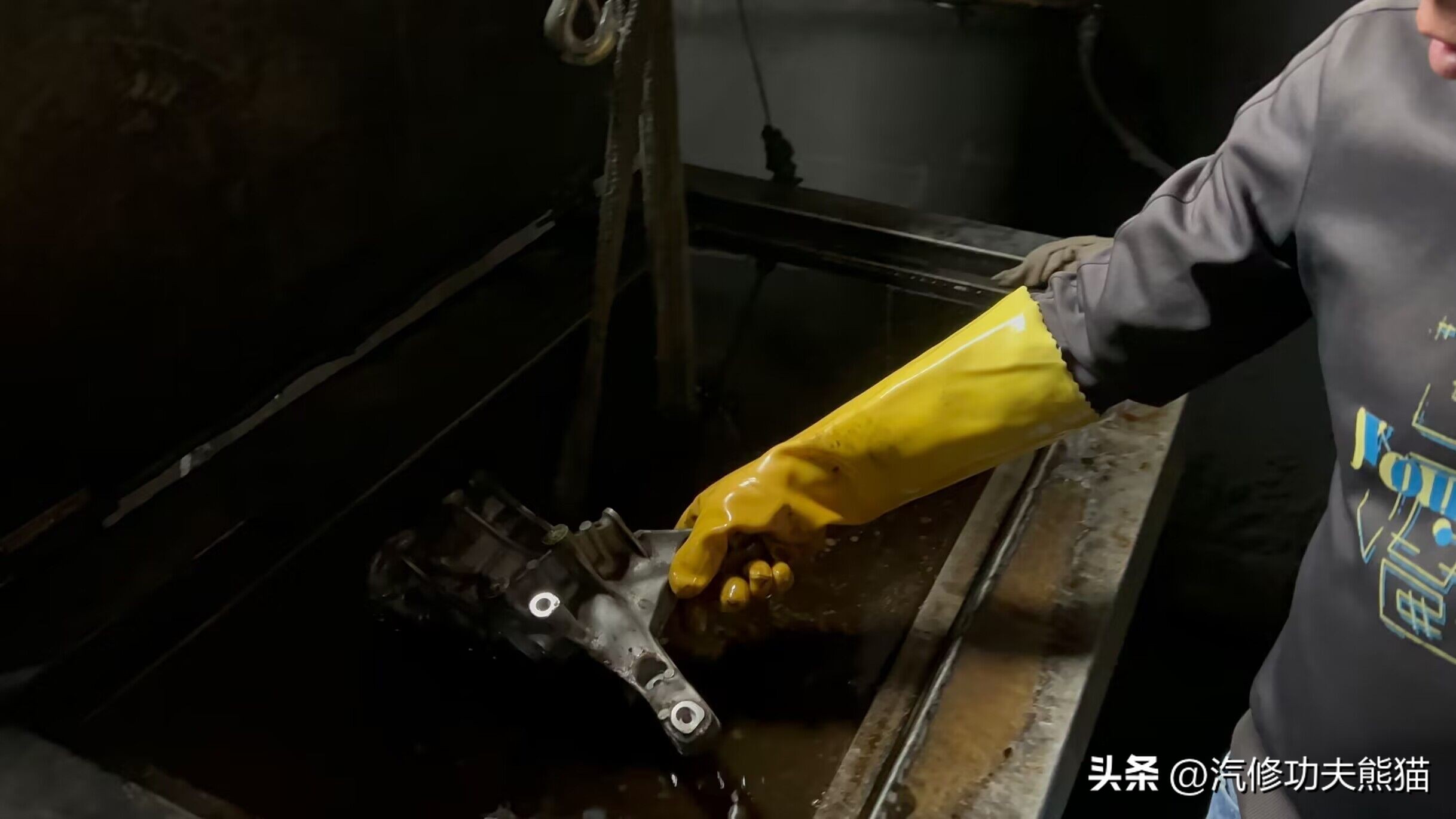 奥迪q3烧机油三保费用,奥迪q3烧机油大修苏州