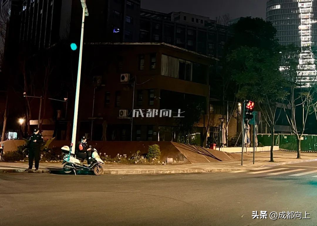 成都三色路有什么,成都的三色路