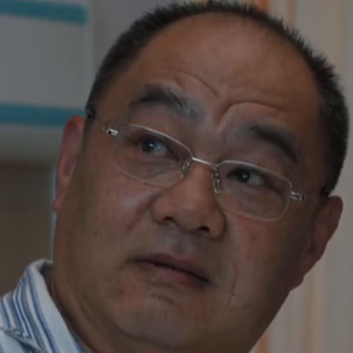 两个*江老**湖之间的你来我往，一场手把手的人情世故教学。#...