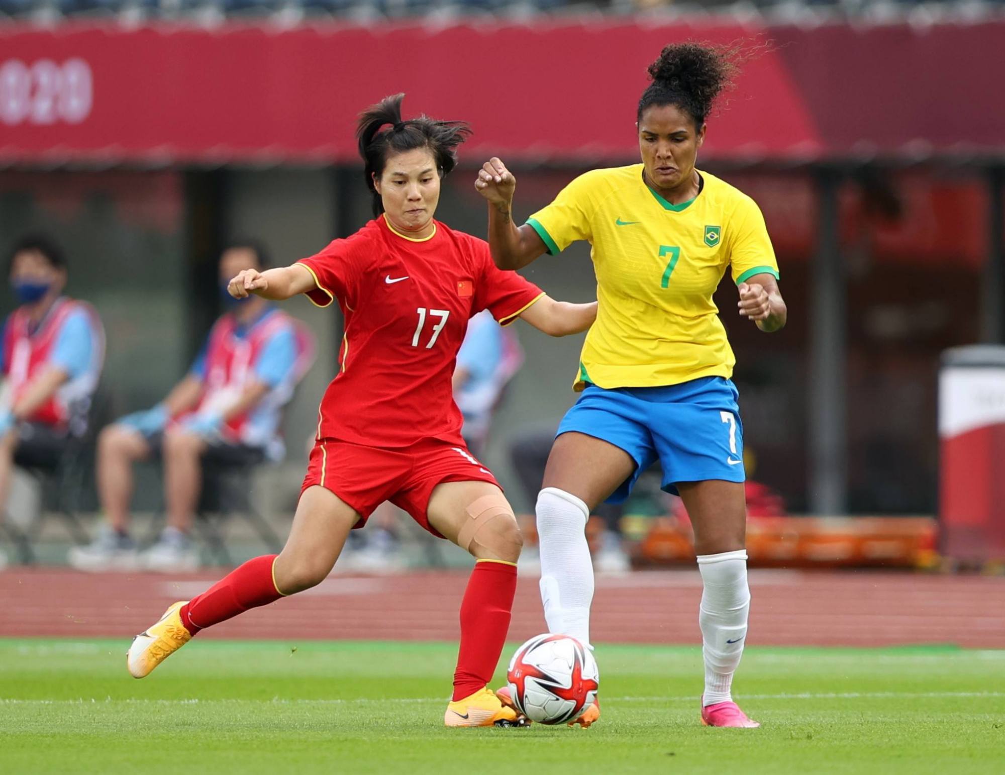 中国女足为什么比男足厉害,为什么中国女足会比中国男足好