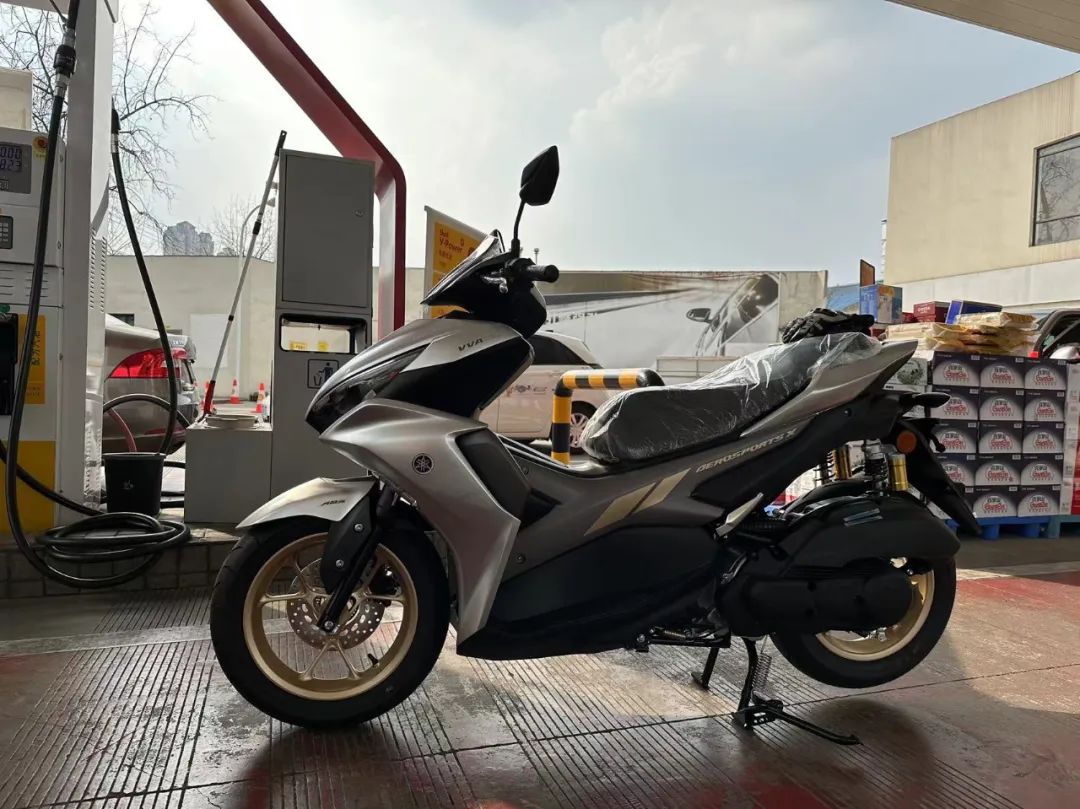 雅马哈aerosportsx换侧包围,雅马哈aerosports试驾