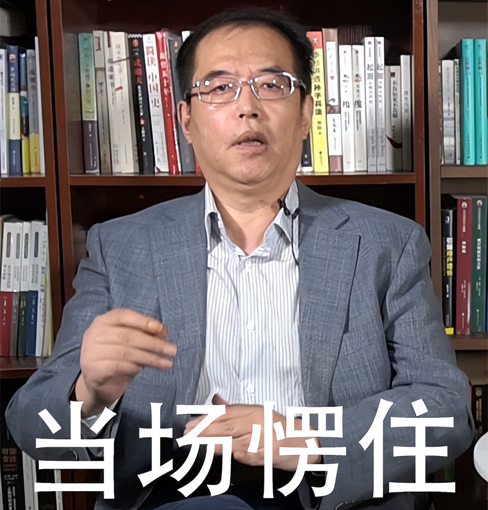 摆摊日入9000需要缴税吗,95后夫妻摆摊日入9000元