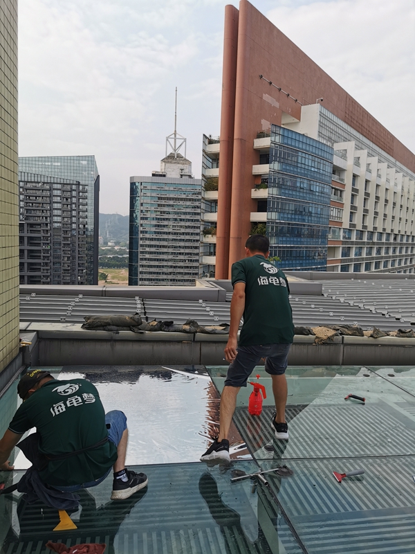 贴玻璃膜的正确方法视频,贴玻璃膜怎么操作不伤玻璃