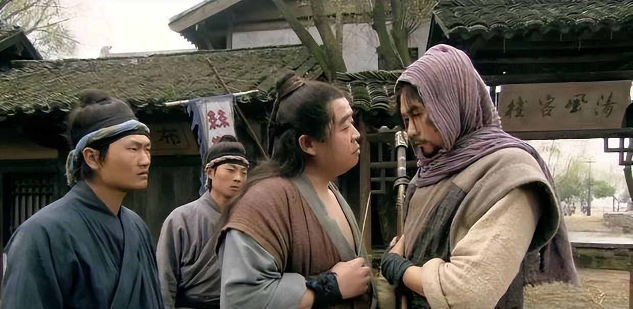 古代一两金子等于多少文铜钱,古代一两金子等于多少