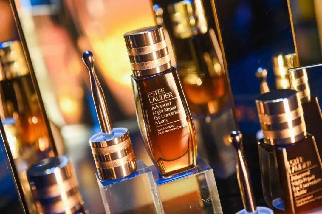 雅诗兰黛有入驻天猫吗,雅诗兰黛美妆巨头