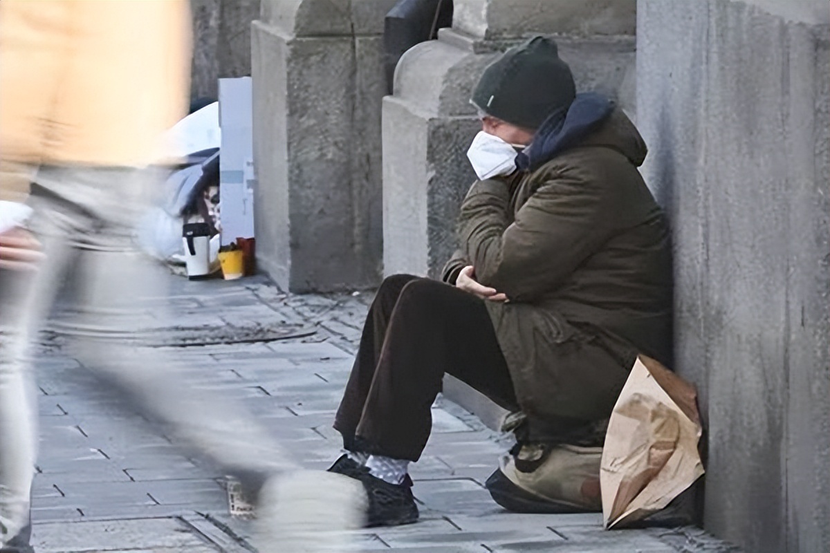 月入7000元,月入7000一个人根本花不完