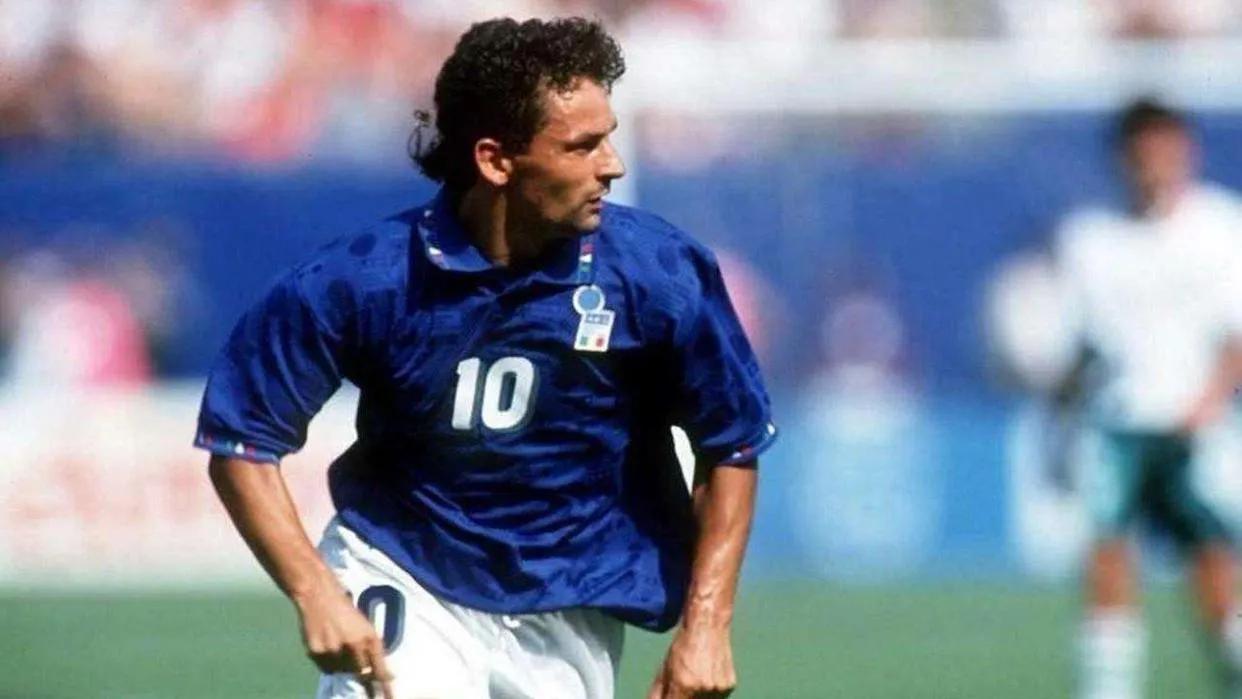 女伪球迷采访视频完整版,时隔28年女篮再夺世界杯亚军