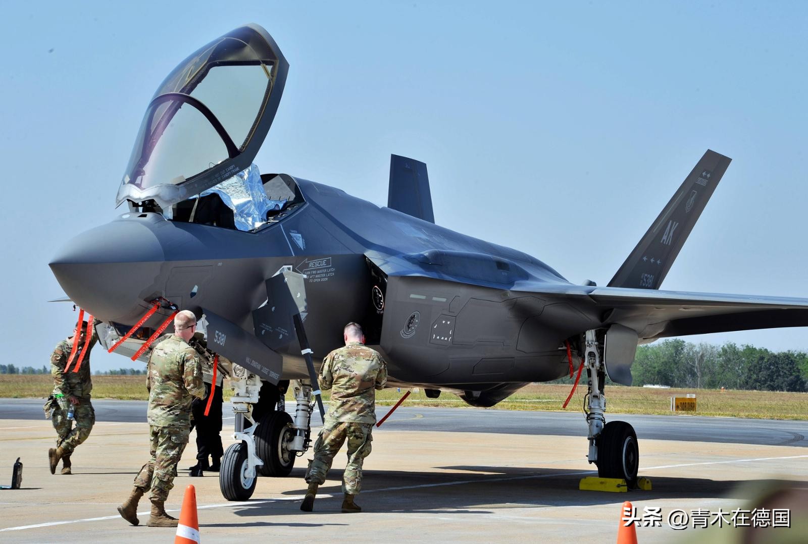 德国进攻苏联被苏联反扑,德国战败停战发起进攻